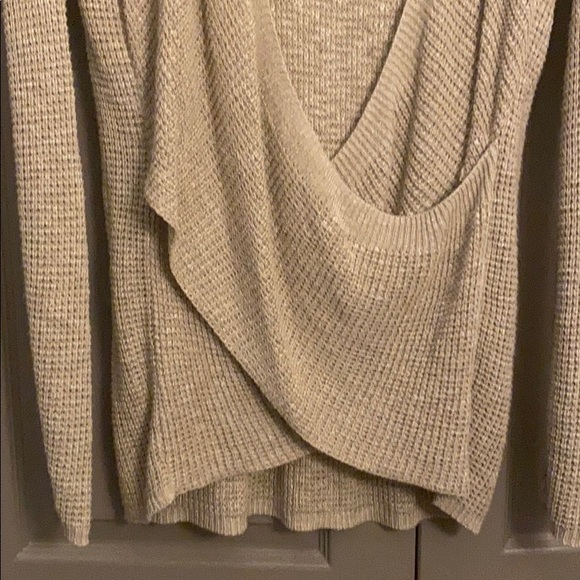 NWT Express cut out sweater. - Picture 2 of 4
